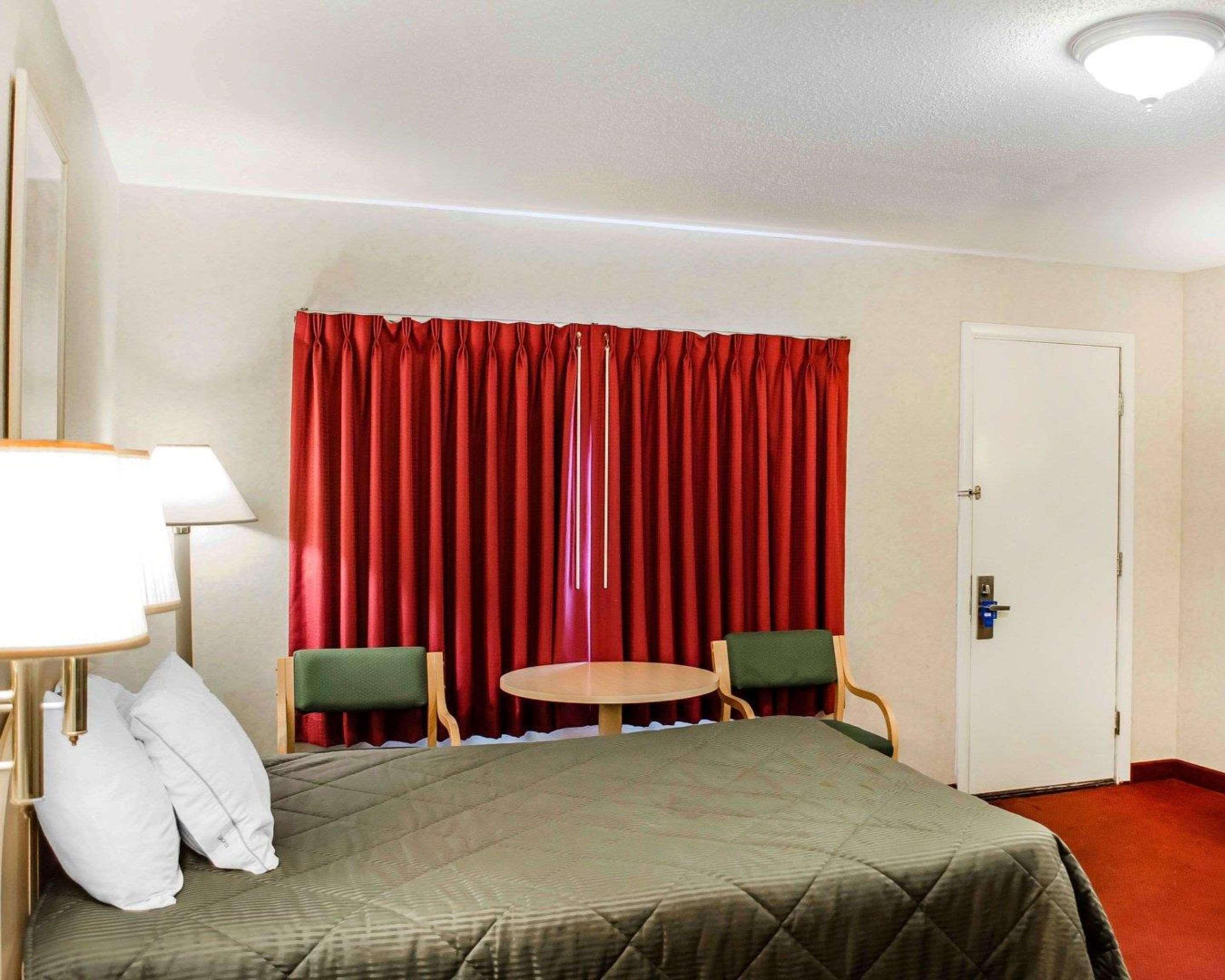 Rodeway Inn Dillsburg Eksteriør bilde